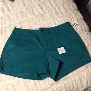 Old Navy everyday shorts, size 4